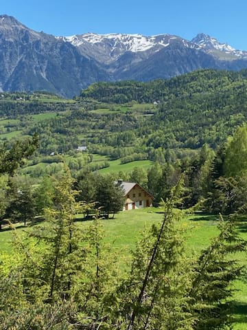 Ubaye-Serre-Ponçon的民宿