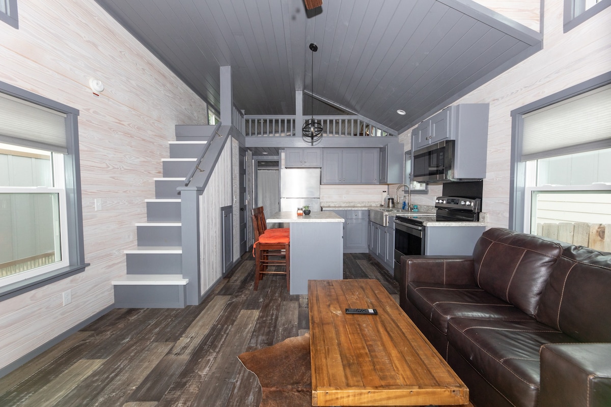 Hill Yeah! Texas Tiny Home