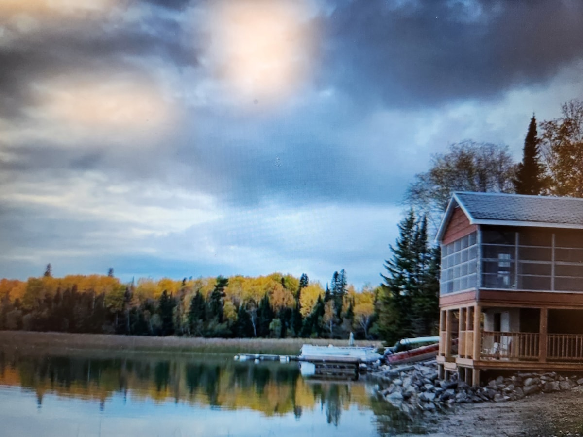 Modern Tiny Home on Eagle Lake