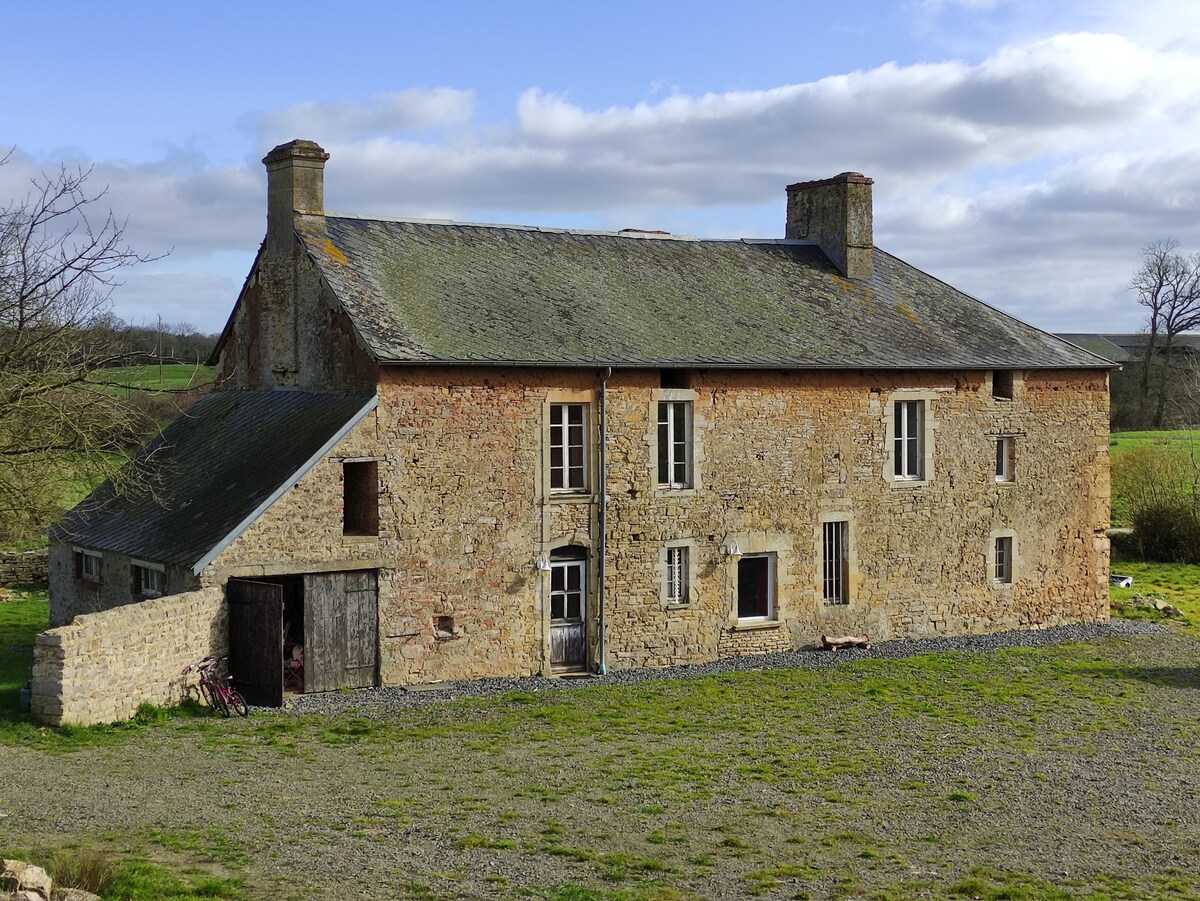 Farmhouse in the countryside 20 mn DDay