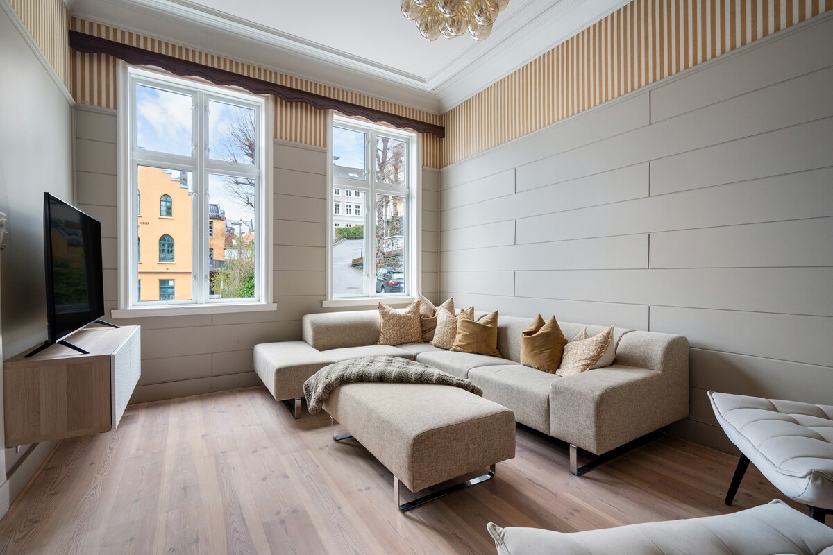 Experience the luxury lifestyle 100m from Bryggen!
