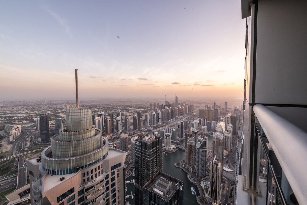迪拜码头顶层公寓90楼