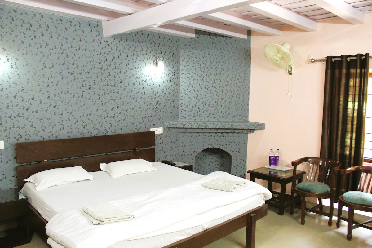 Private Rooms - Lansdowne Uttarakhand