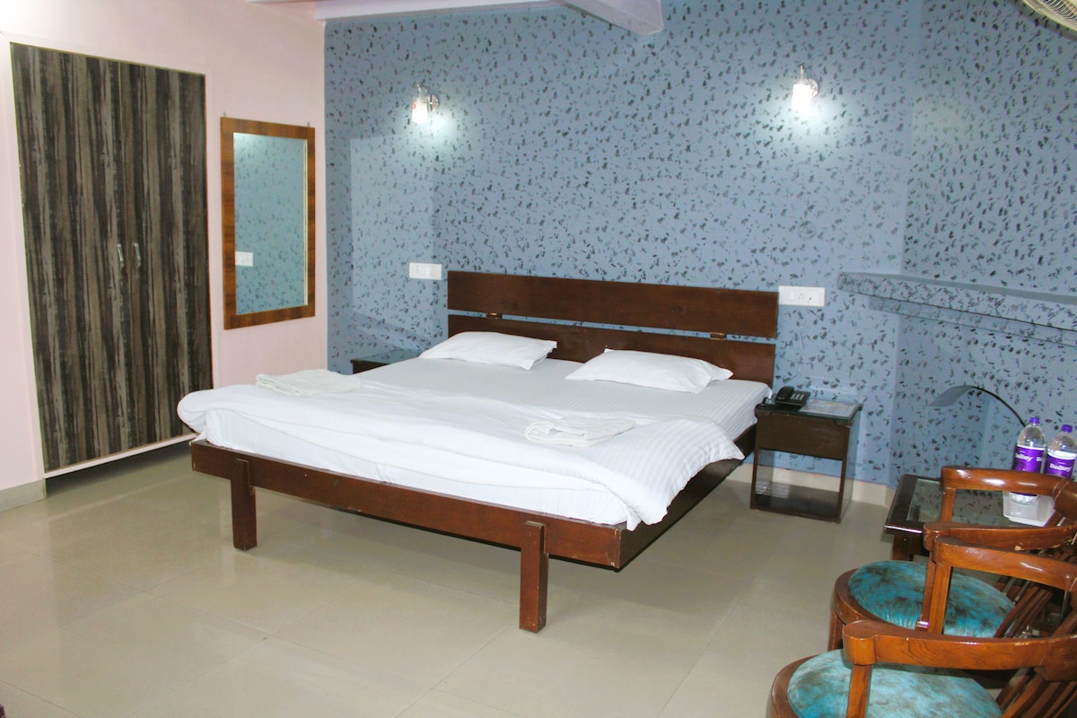 Private Rooms - Lansdowne Uttarakhand