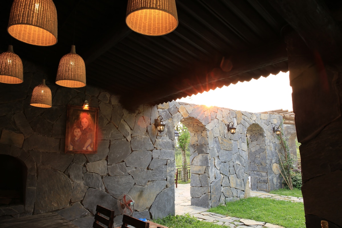 Ha giang eco stone house