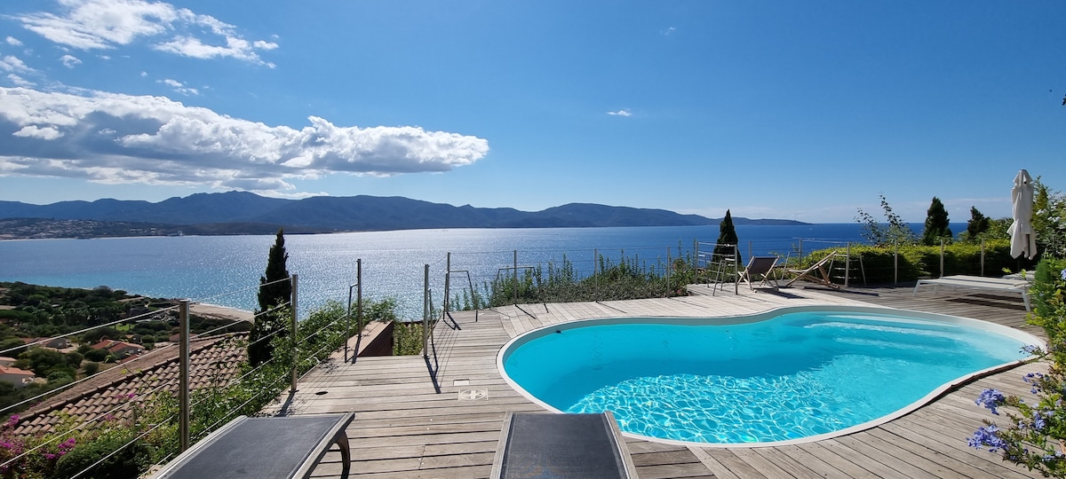 Villa 12 persons superb view heated swimming pool