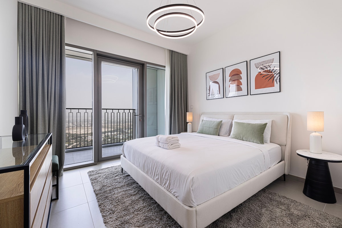Lux 2 BR | connected to Dubai Mall | Amazing view