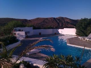 Villas Guilena in Melanes valley