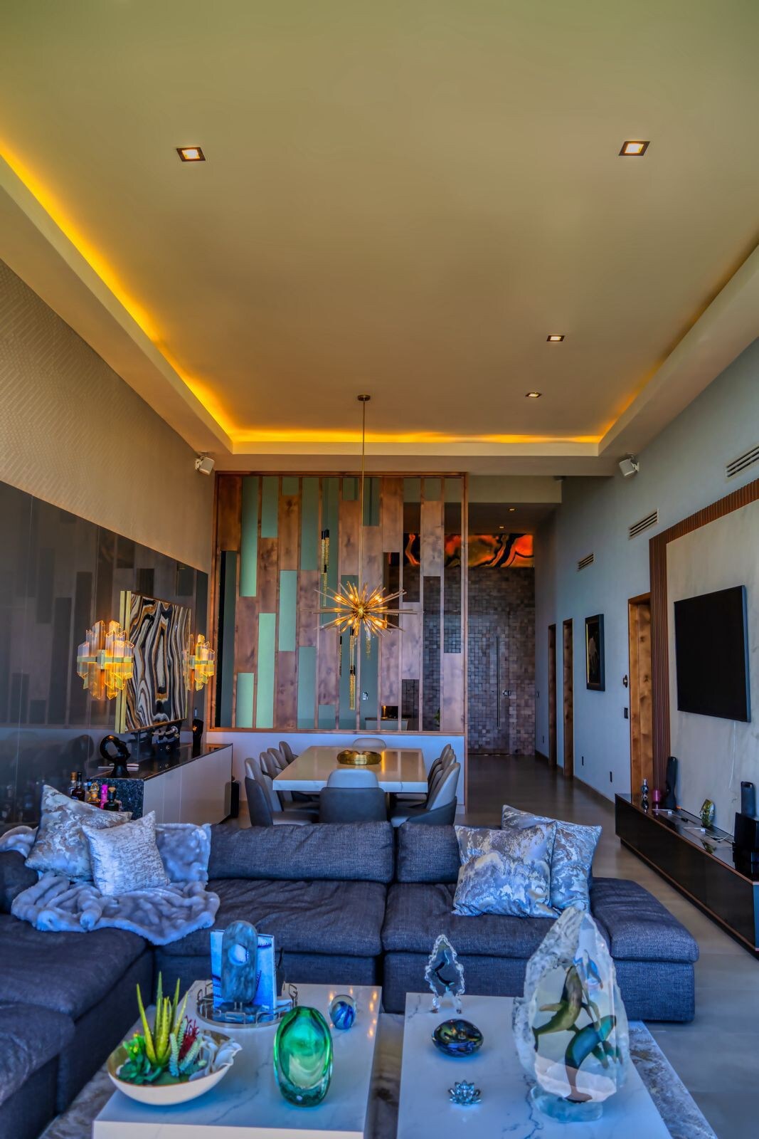 Shangri-LA luxury Mansion