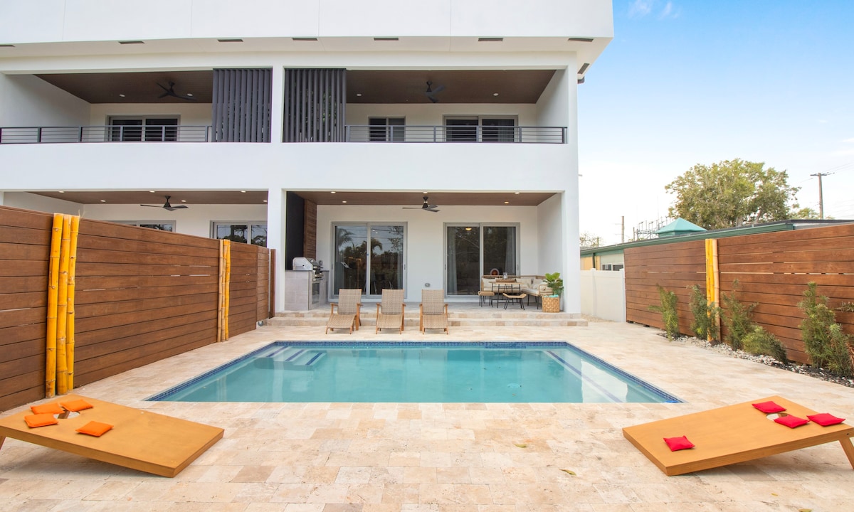 The Palms Home With Two Pools Near Las Olas