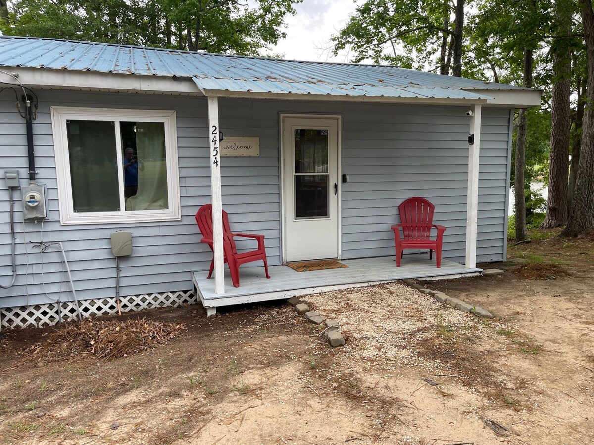 Lake Life at Wateree! Close to Beaver Creek Dining