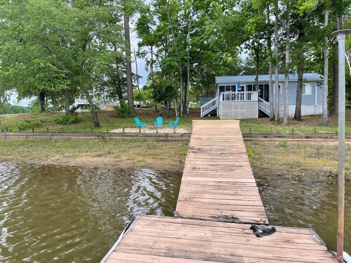 Lake Life at Wateree! Close to Beaver Creek Dining