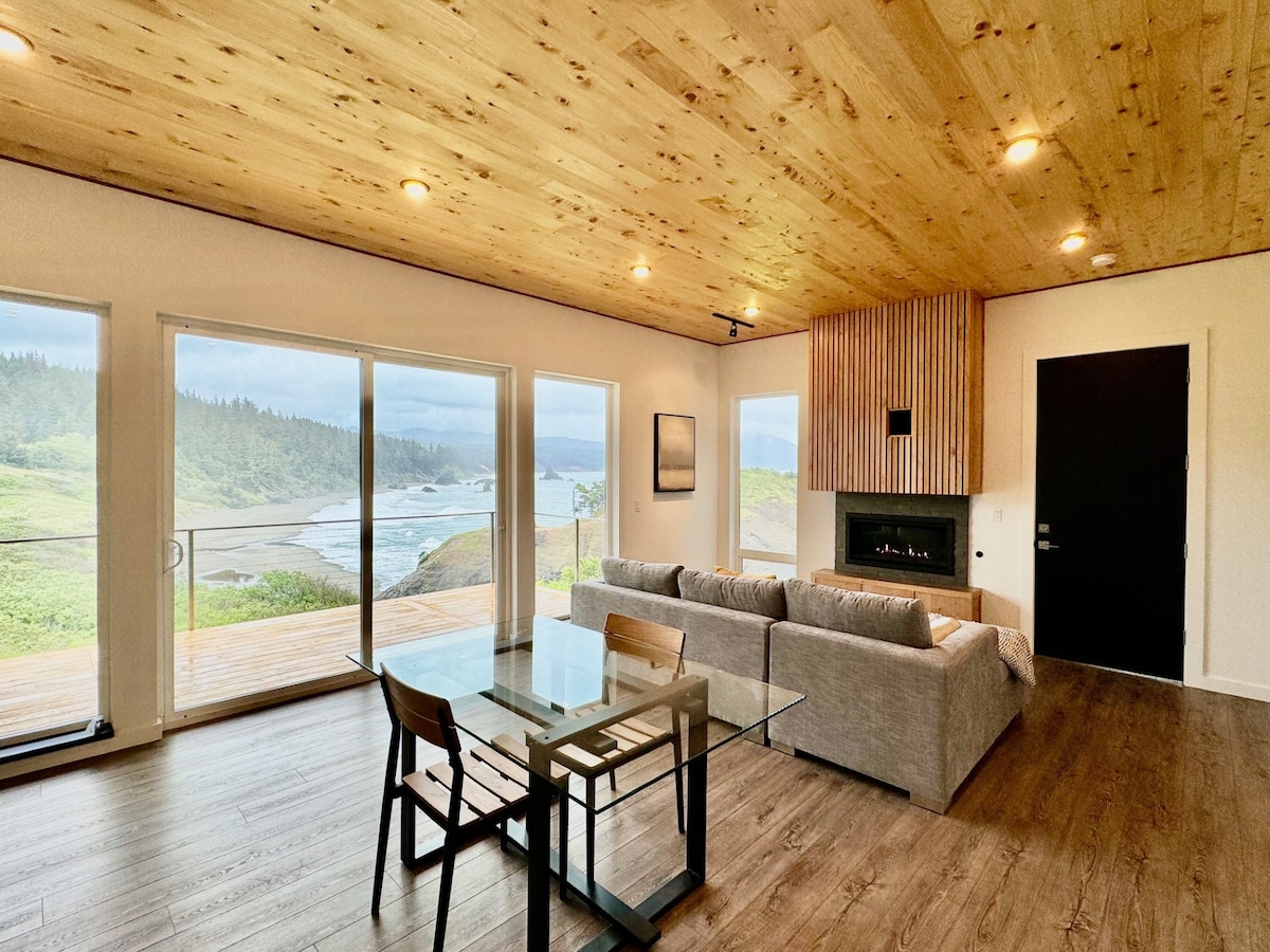 The Cove at Port Orford | Steelhead Suite