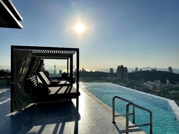 006热带风情千禧高层公寓/顶楼无边泳池可以俯瞰整个芭提雅美景