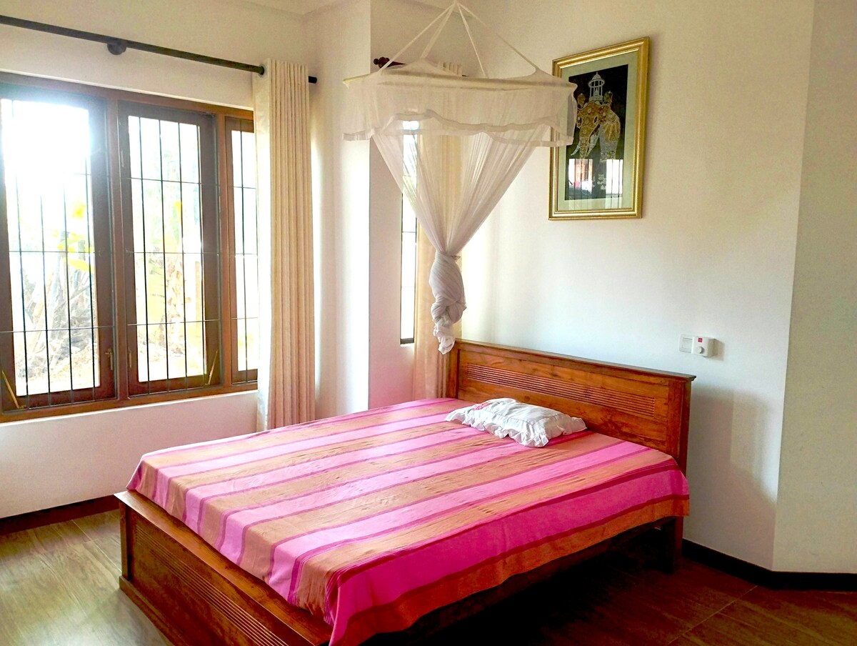 Room in Kundasale, Kandy