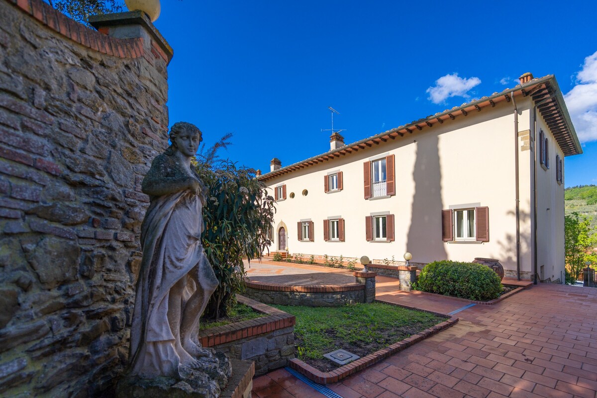 Toscana Casa con piscina e cortile