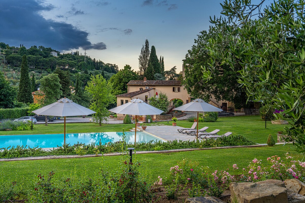Toscana Casa con piscina e cortile
