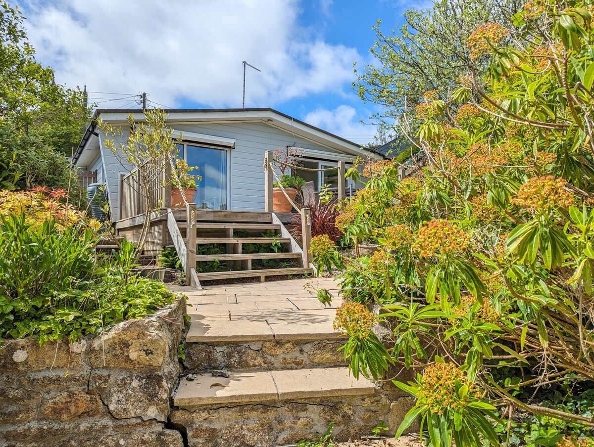 Secluded getaway near Falmouth and Helston