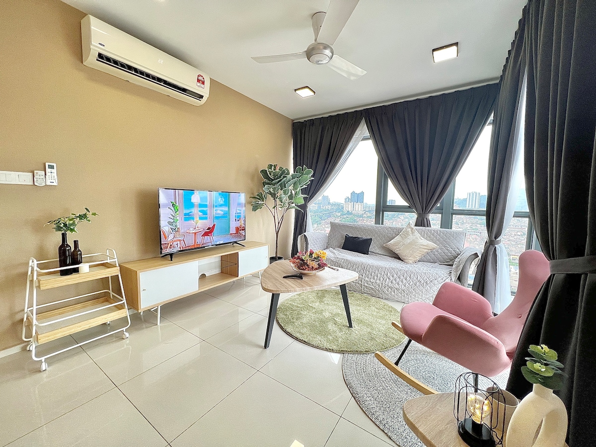 EkoCheras Luxury Staycation w/ City View | MOKA