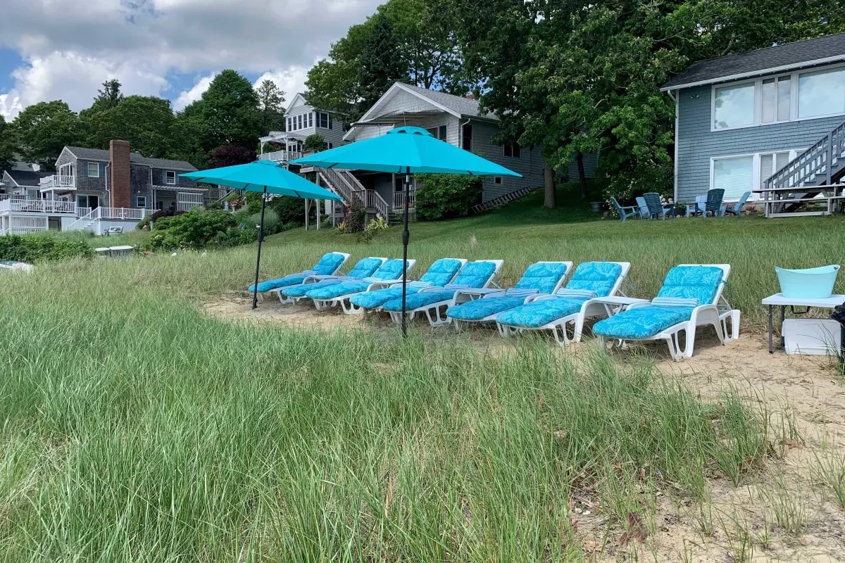 Mermaid Bay - Oceanfront with Private Beach!