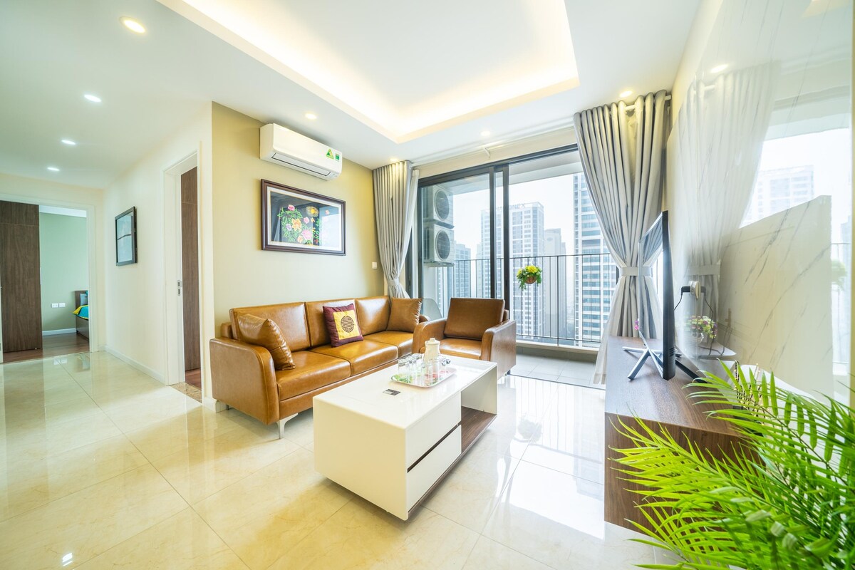 Queen Apt Spacious 3BR Vinhomes D'Capital Luxury 3