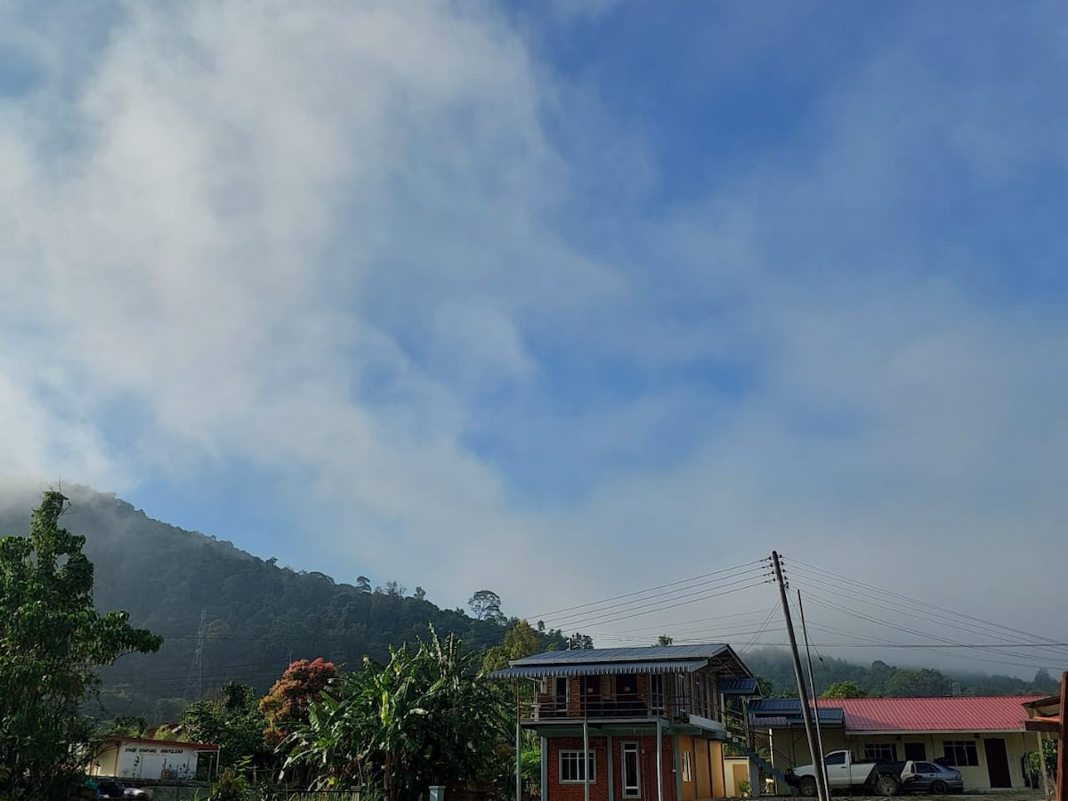 单间公寓式山景度假屋（ C-03 ）