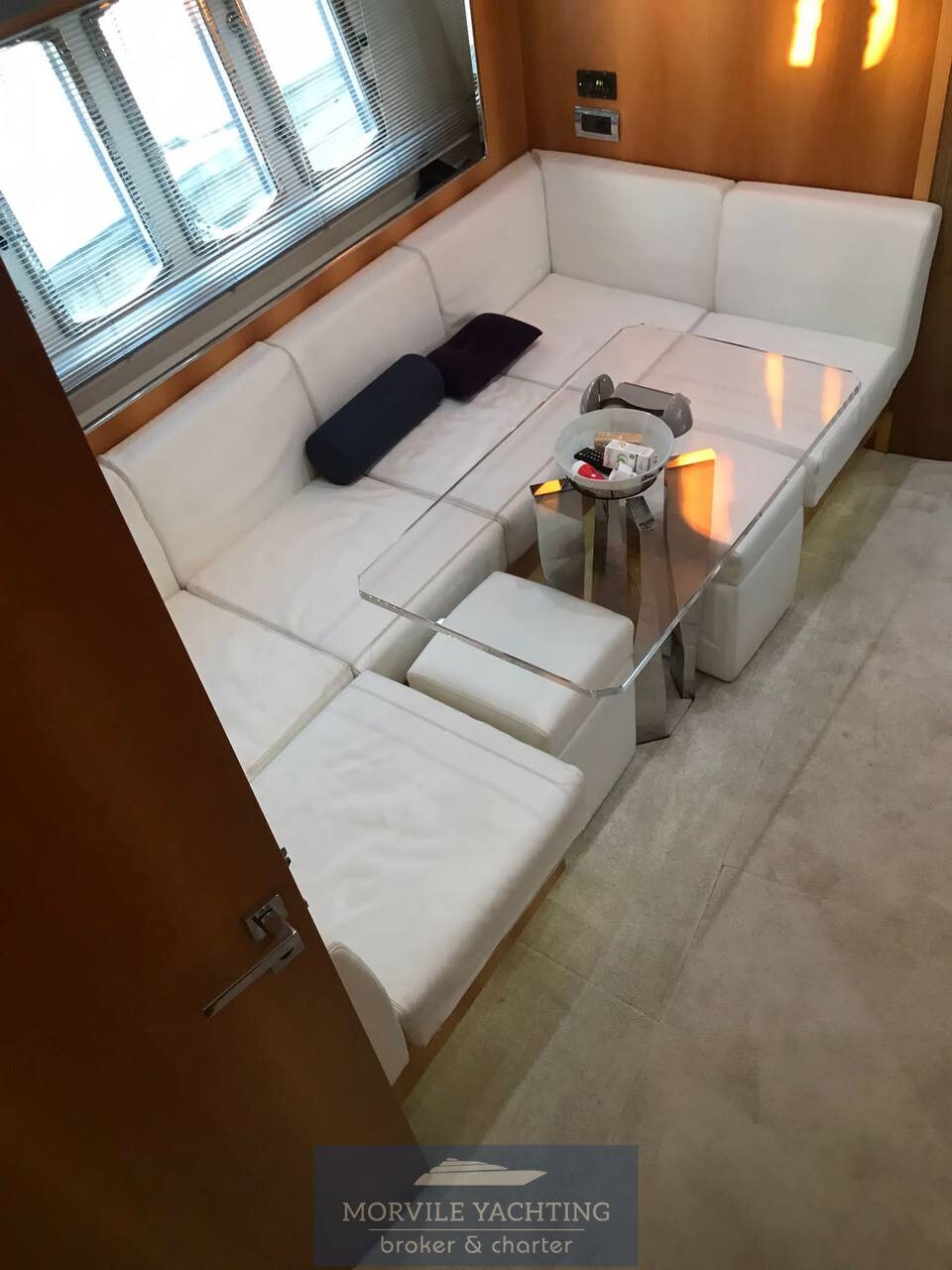 Absolute 56 Luxury Yacht esclusivo calabria