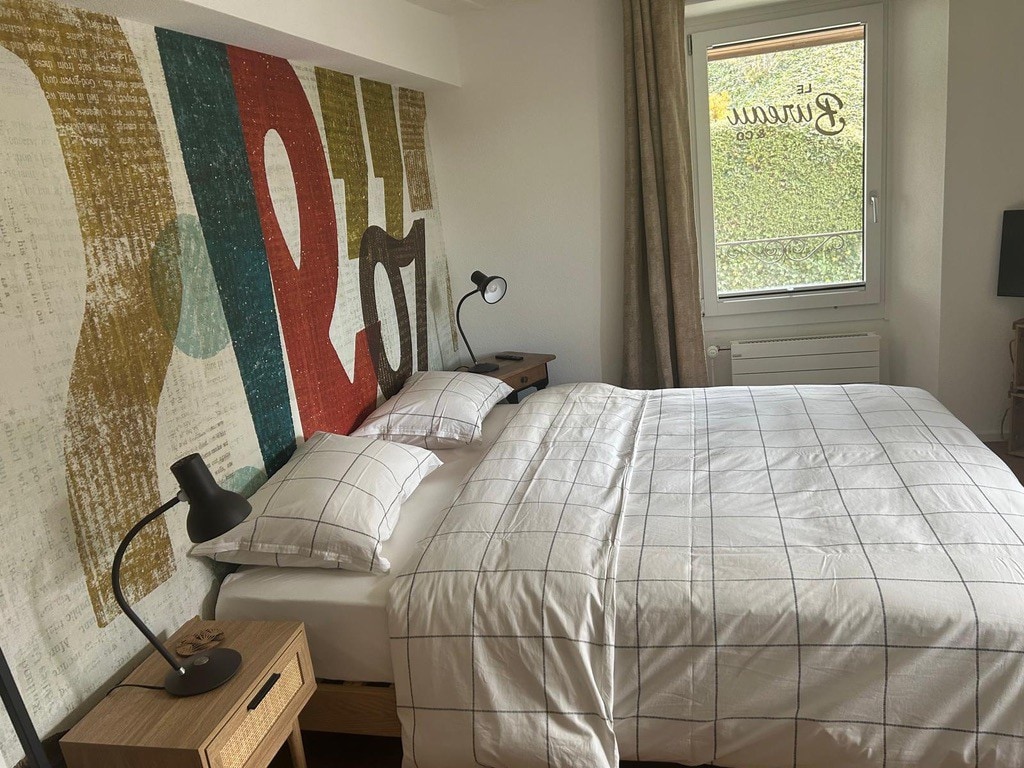 全新、现代化、舒适的2卧室公寓