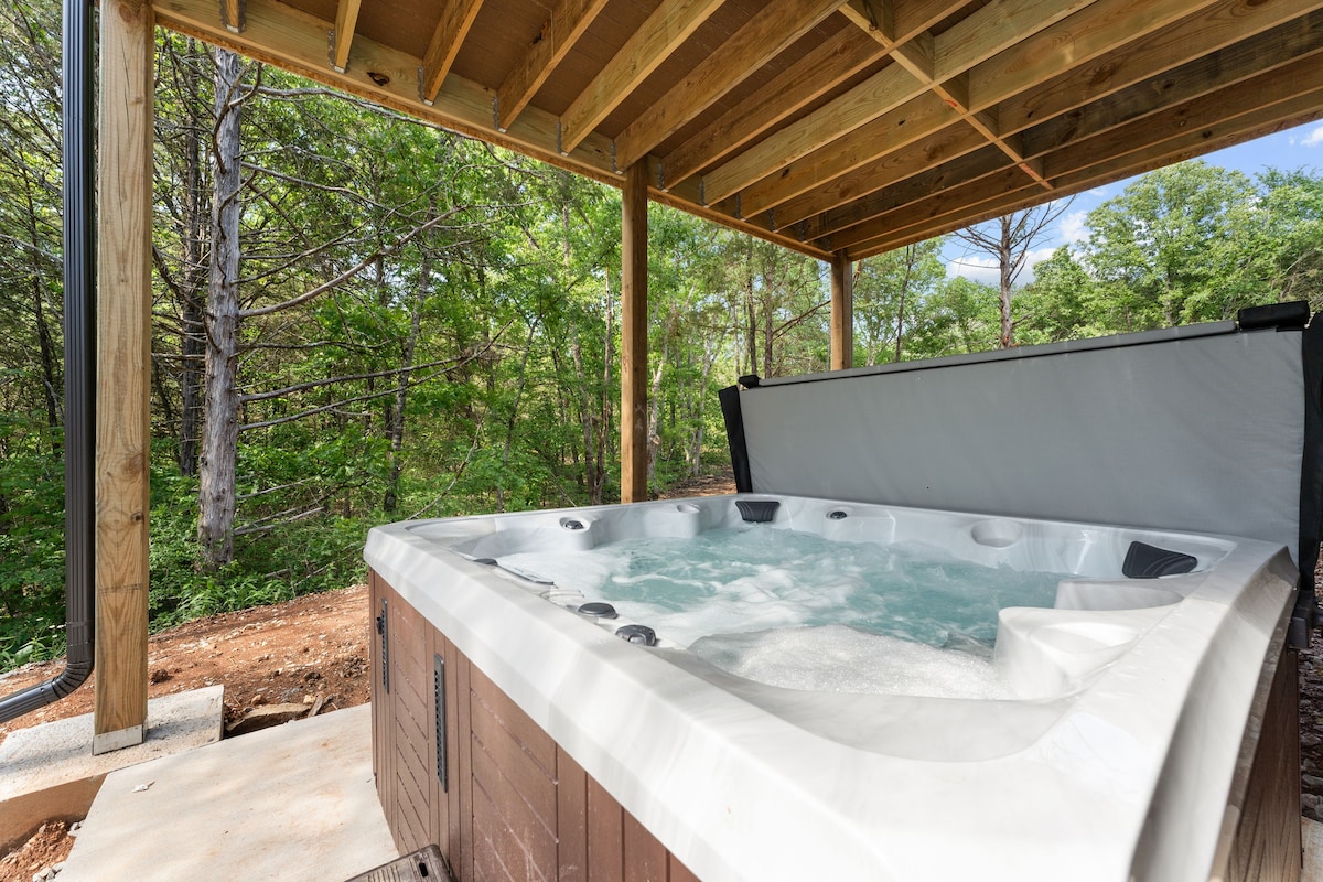 灰狼小屋（ Gray Wolf Lodge ） -私人海水泳池、热水浴缸