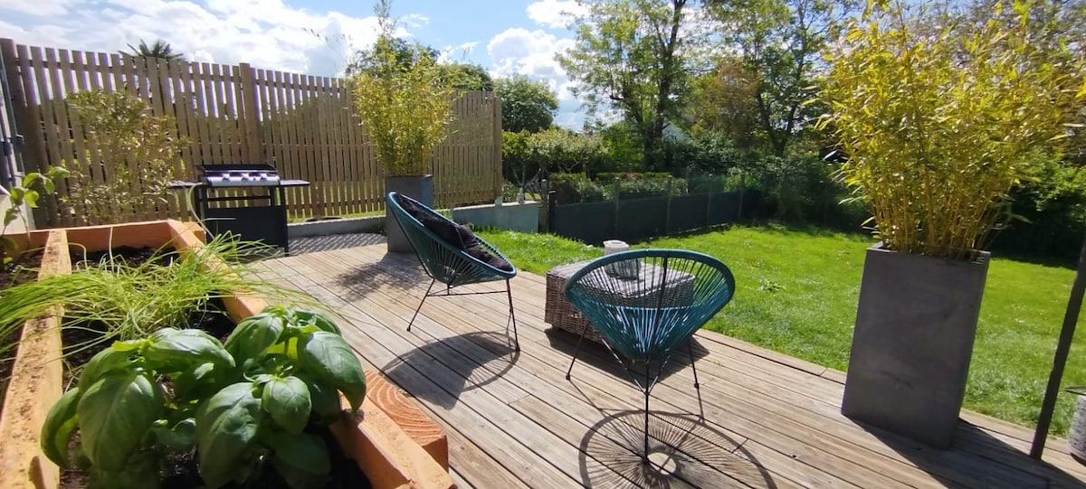 Maison  avec terrasse, jardin