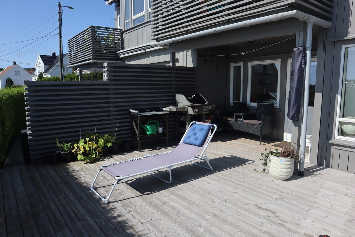 Leilighet med solrik terrasse