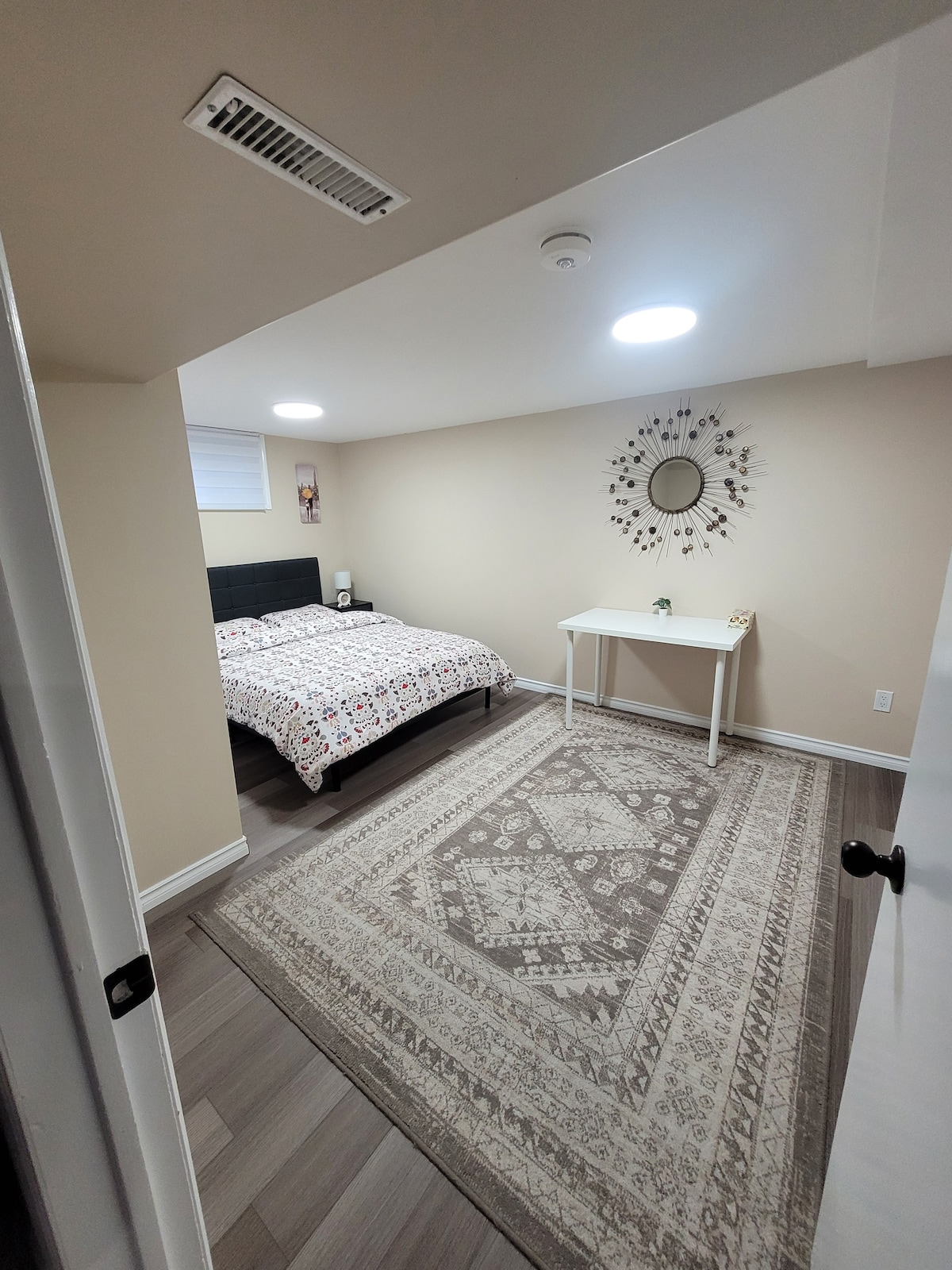 Comfortable and Spacious Basement in Guelph