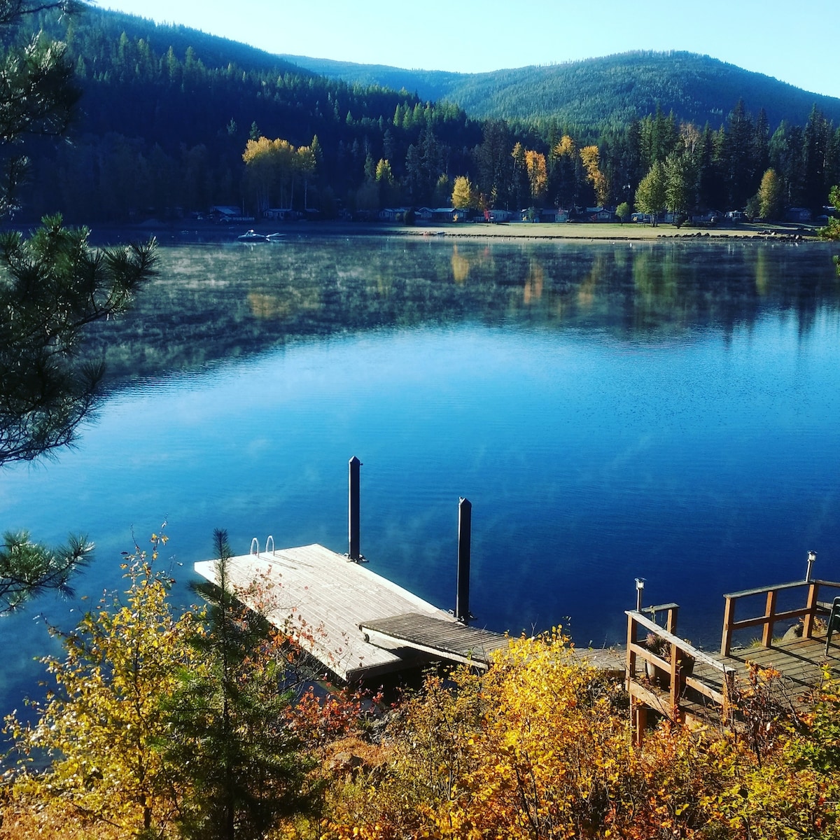 Moyie Lakefront Getaway