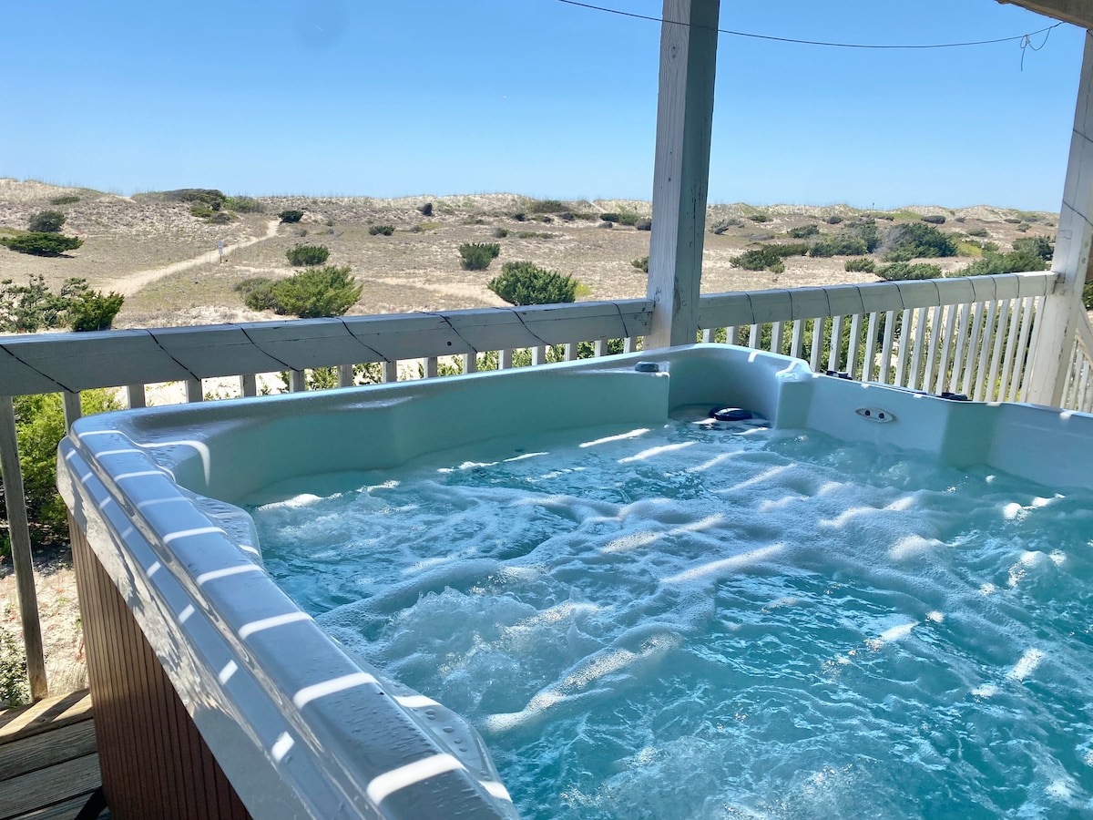 Updated Oceanfront w/HotTub & Views in EVERY Room