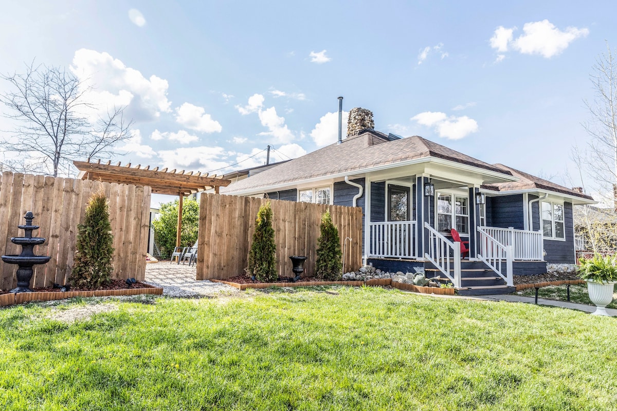 Newly Renovated Central Cottage