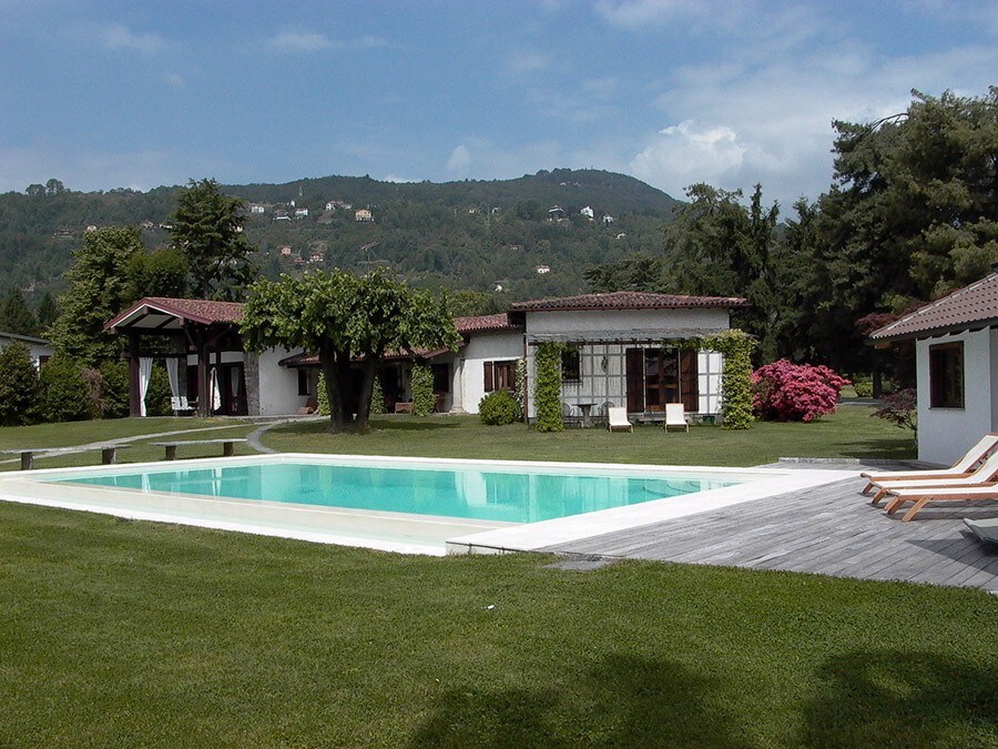 Exquisite Lakefront Luxury Villa on Lake Maggiore