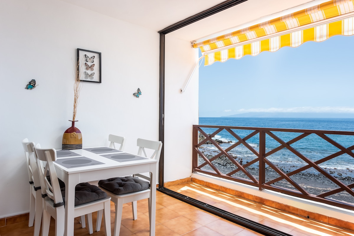 Neptuno oceanfront apartment