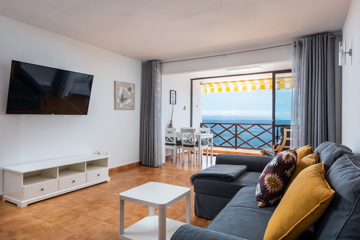 Neptuno oceanfront apartment