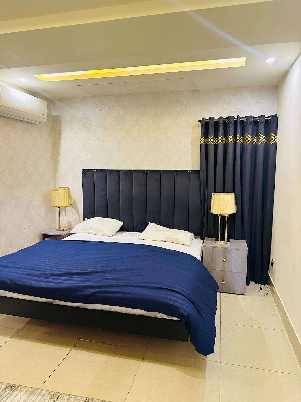 Luxury 2-Bed Apartment | Bahria