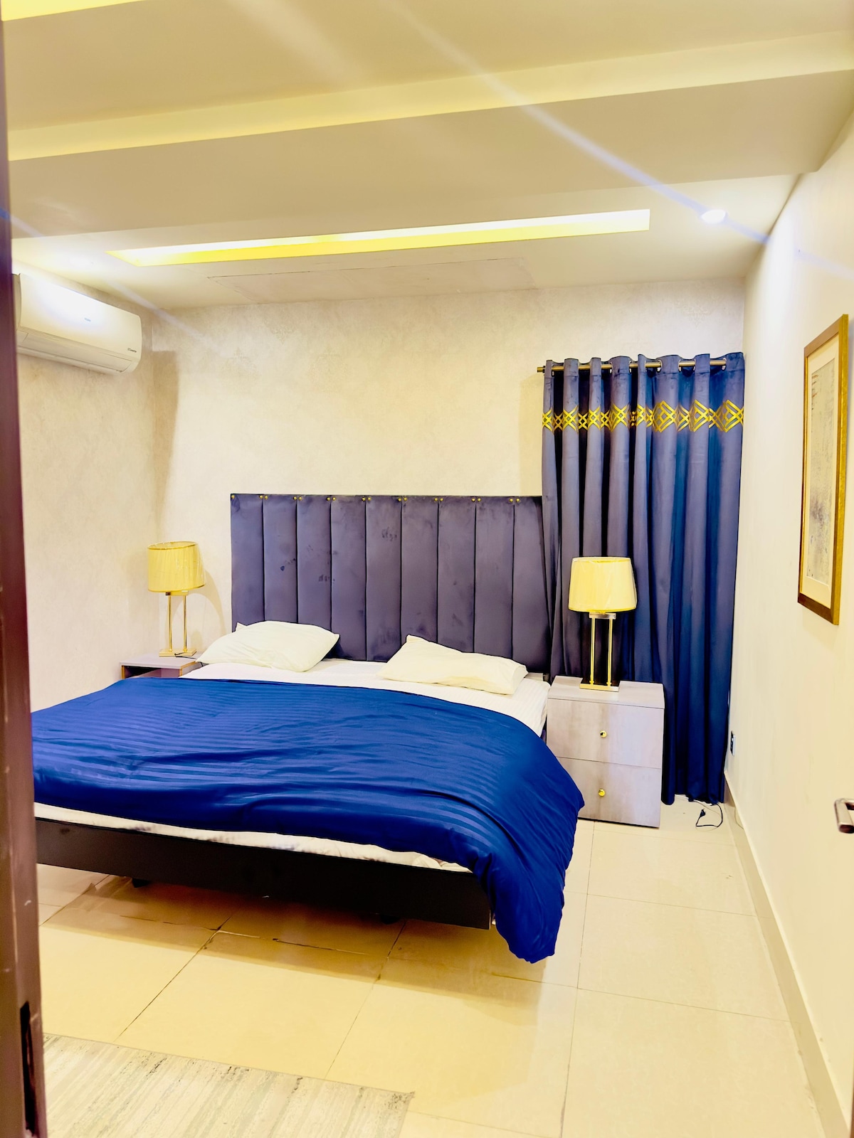 Luxury 2-Bed Apartment | Bahria