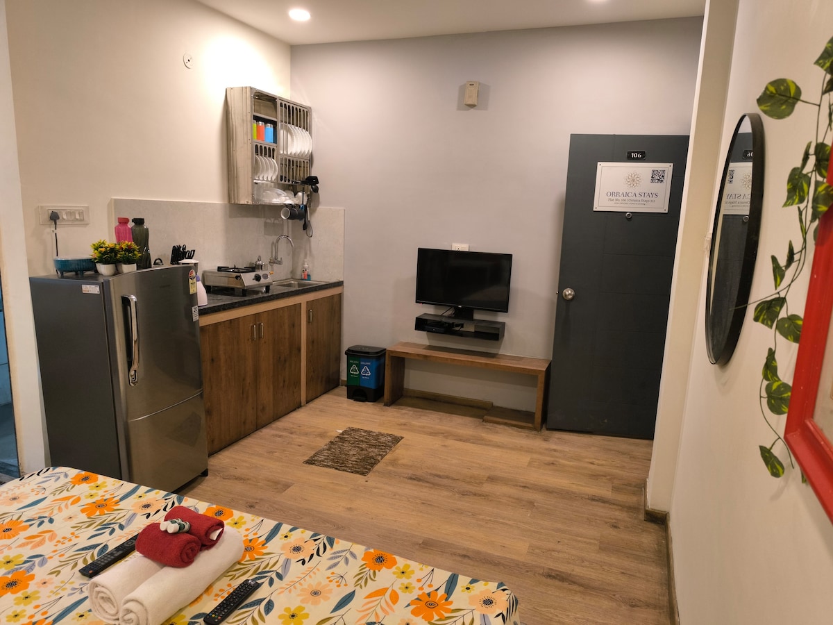 Orraica 313 : Entire Studio with Kitchen/Wifi/AC