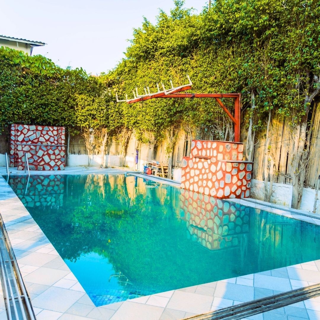 Luxurious Pool & Garden Escape Farm 1507 in Noida