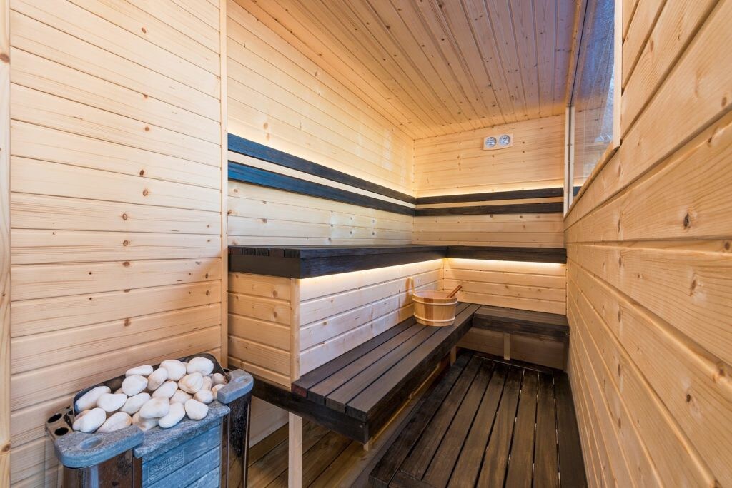Sunny Home Private Pool & Sauna