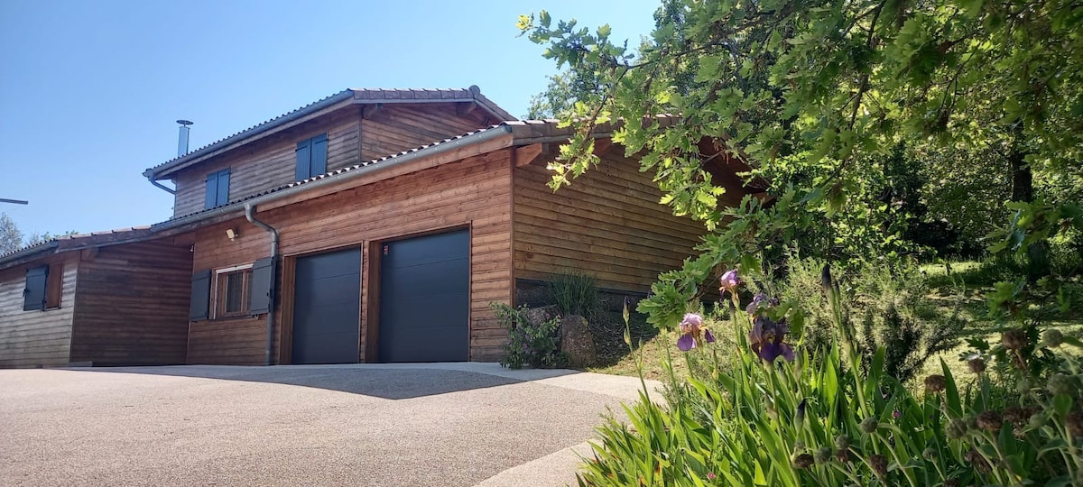 Maison écologique à Chuyer