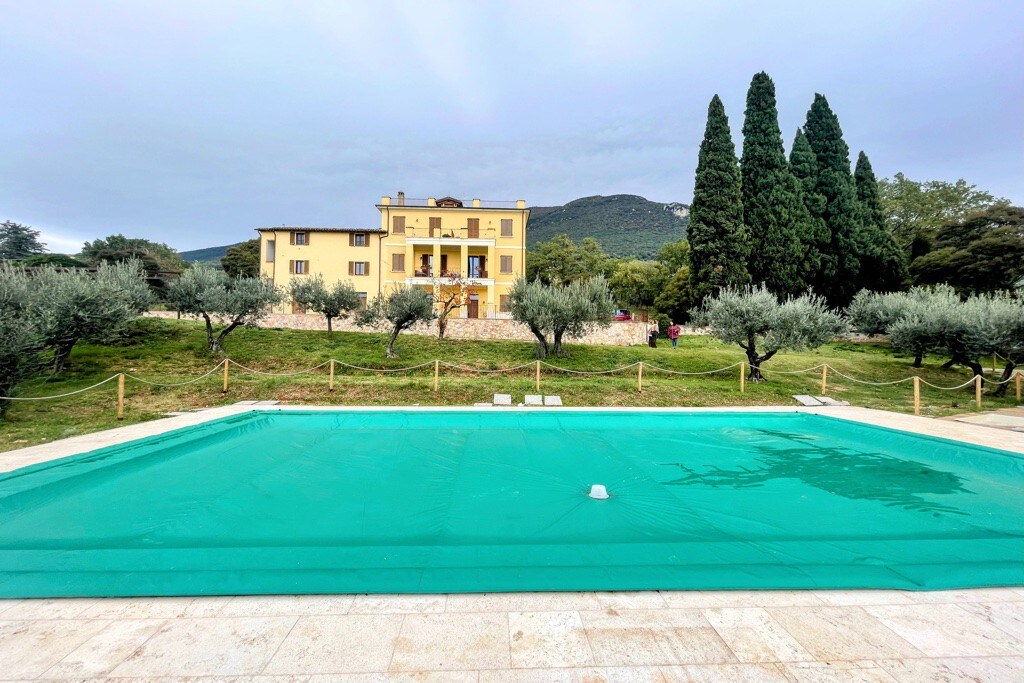 Assisi By The Pool/Slps up to 30