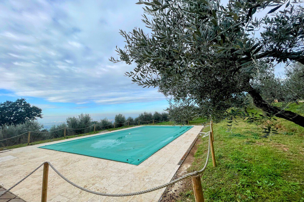 Assisi By The Pool/Slps up to 30