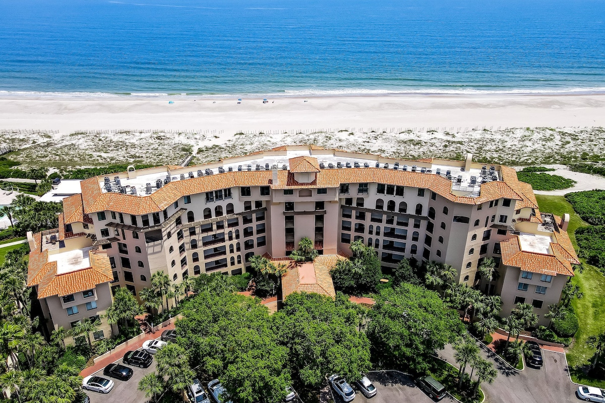 Amazing Oceanfront Penthouse on Omni AIP resort !
