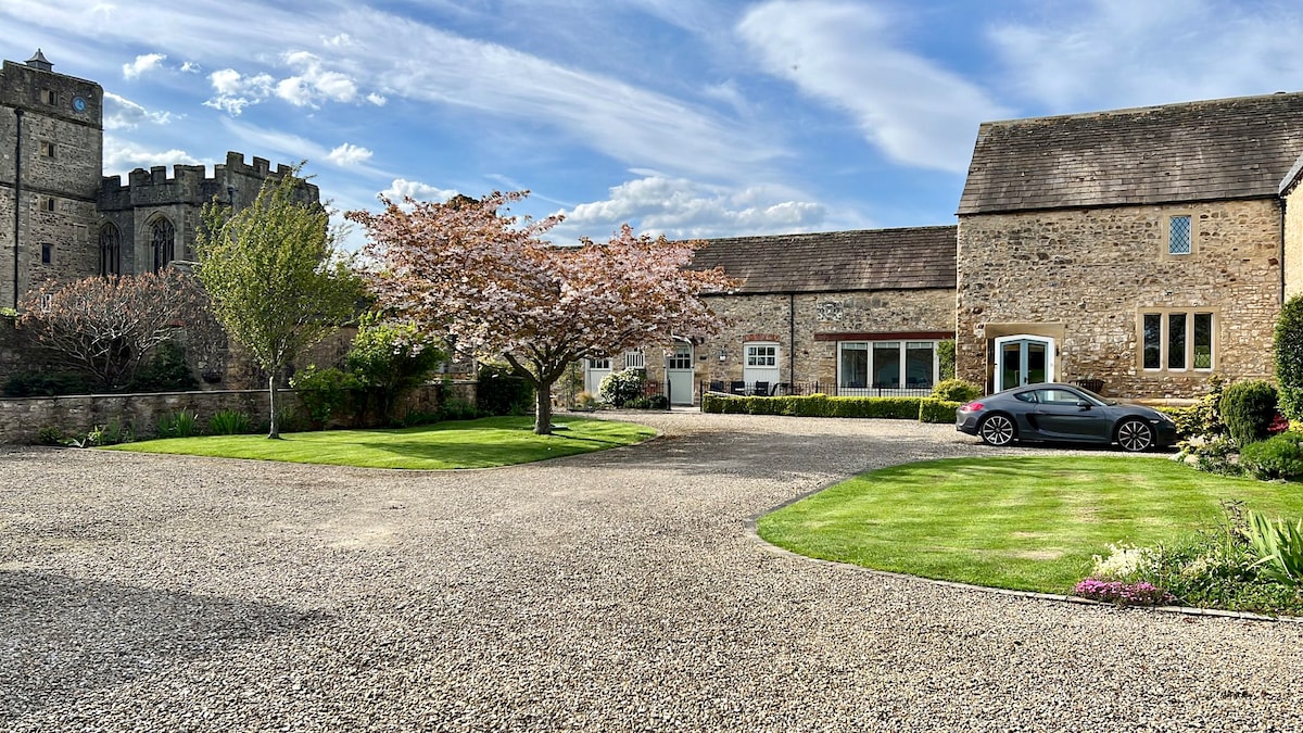 Parr Cottage @ Snape Castle Mews