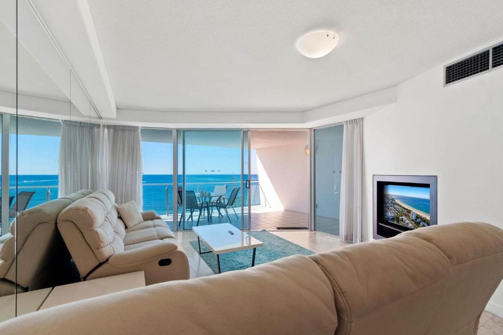Sirocco  Oceanfront Luxury Sub-Penthouse
