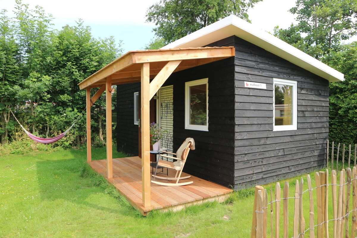 Knus Tiny house voor 2 personen met badkamer!